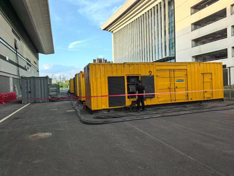 龙陵柴油发电机冬季保养注意事项?