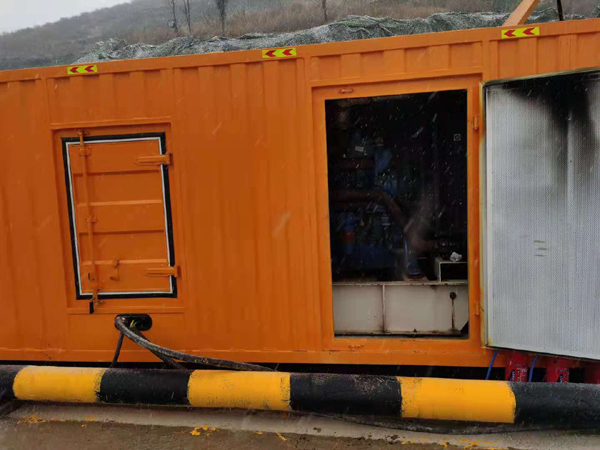 龙陵发电车出租-应急柴油发电机组选什么样的比较好？