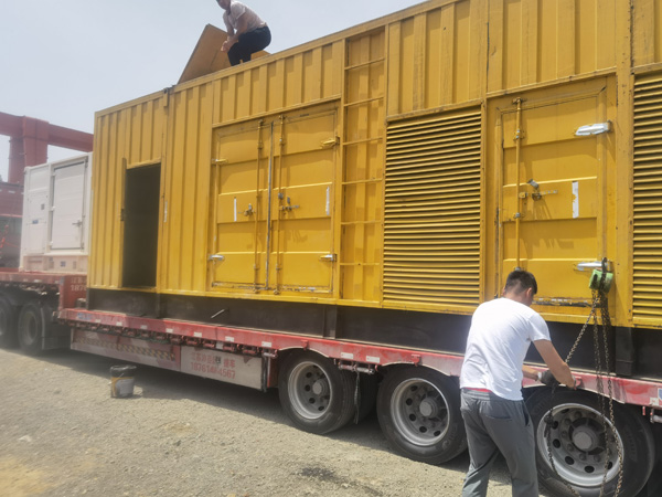 龙陵发电机出租100KW发电机需要什么规格的电缆线？