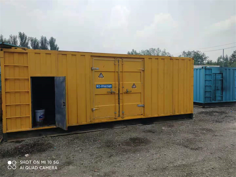 龙陵200KW柴油发电机组需要配备什么型号的电缆线？