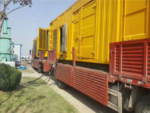 龙陵发电机出租如何根据燃油压力判断燃油系统是否存在故障？