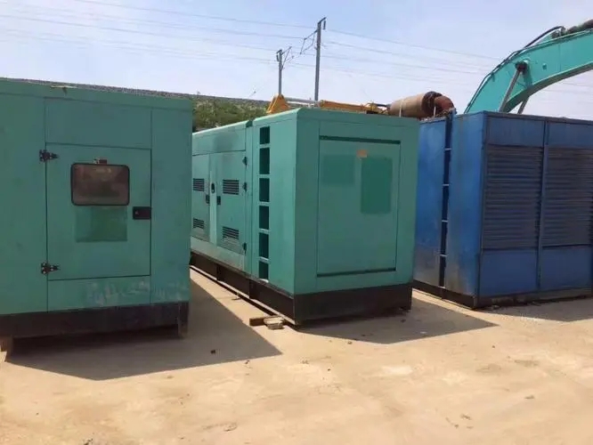 龙陵柴油发电机组的电压和功率之间有什么关系？