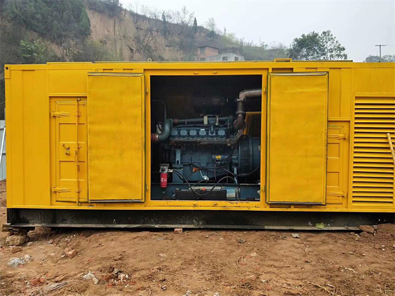 龙陵发电机租赁冷却液的沸点降低到多少时需要更换