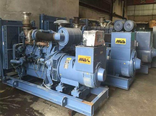 龙陵柴油发电机如何测试电流大小？