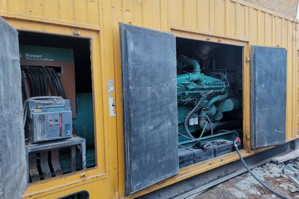 龙陵发电机组夏季保养的注意事项有哪些？