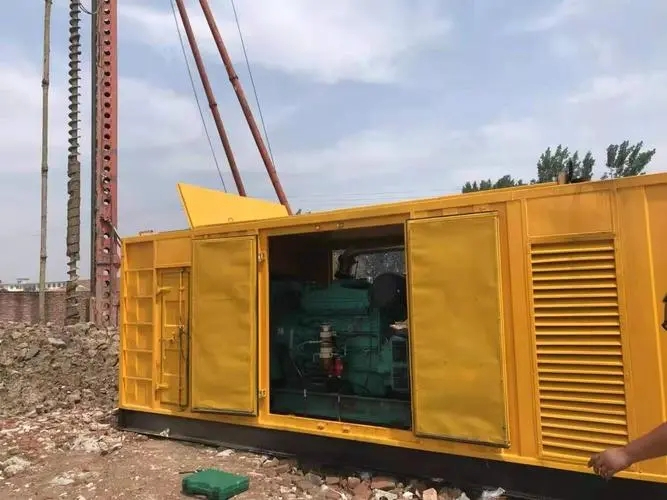 龙陵清洗空气滤清器时需要注意什么？