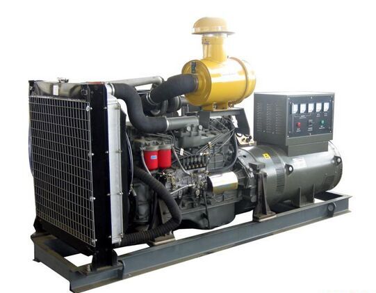 龙陵汽油发电机组冬季保养时，燃油系统需要注意什么？