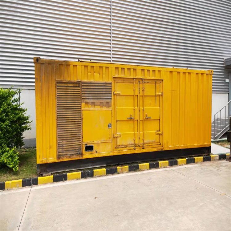 龙陵柴油发电机组在冬季启动前如何对燃油系统进行预热？